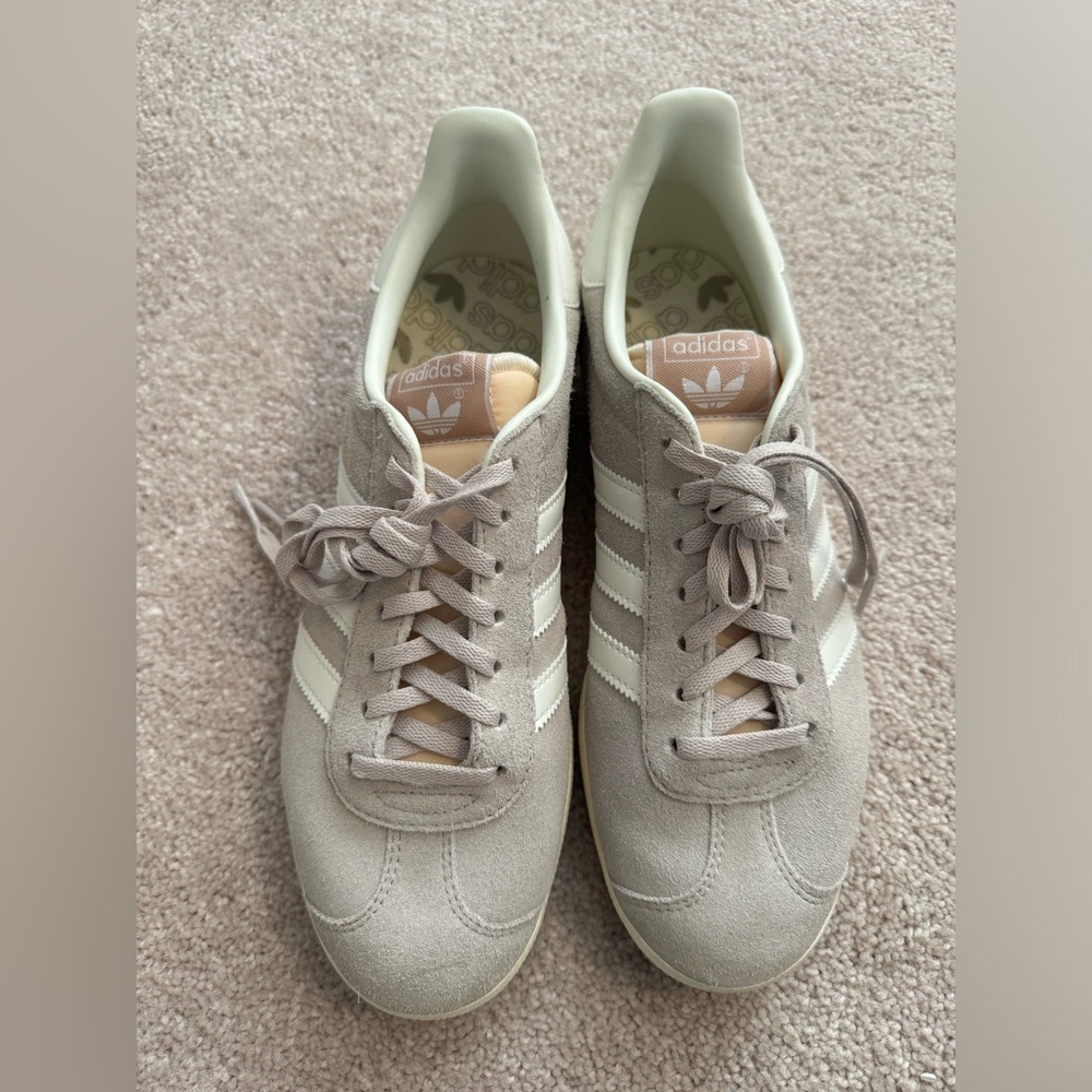Adidas - Gazelle Shoes - Beige Cream Off White; Size Men’s 8 and Women’s 9